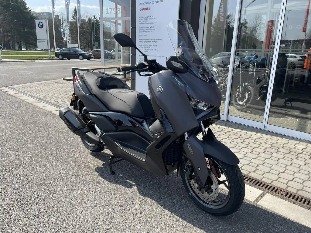 Yamaha XMAX 300 Tech Max EU5+  / 20kW