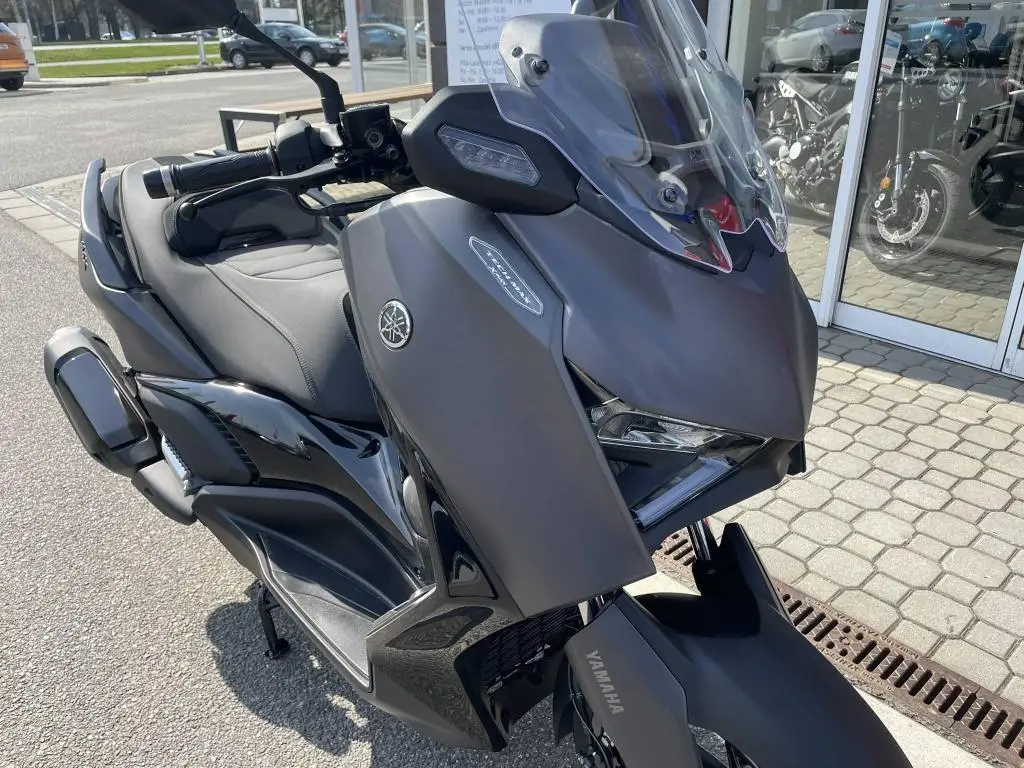 Yamaha XMAX 300 Tech Max EU5+  / 20kW