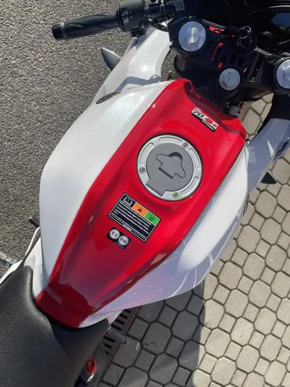 Yamaha YZF-R125 70th Anniversary EU5+  / 11kW