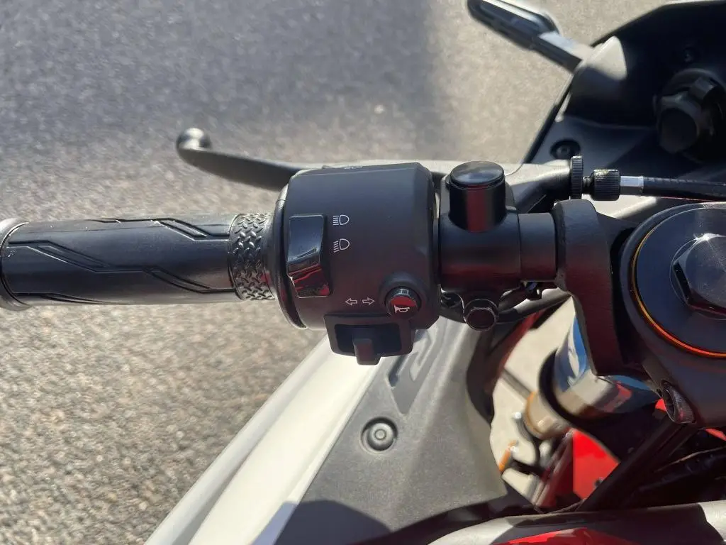 Yamaha YZF-R3 70th Anniversary EU5+  / 31kW