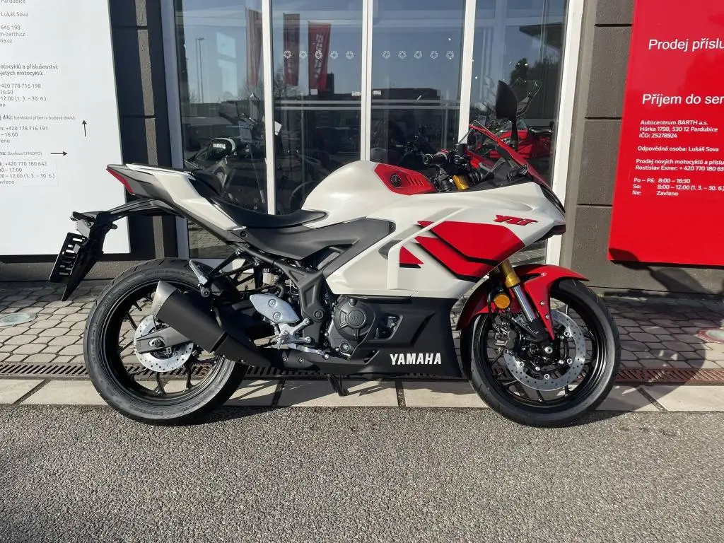 Yamaha YZF-R3 70th Anniversary EU5+  / 31kW