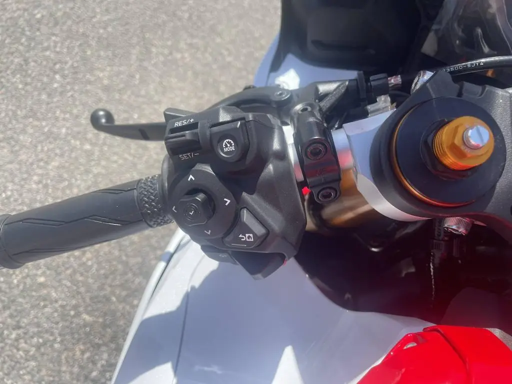 Yamaha YZF-R7 70th Anniversary EU5+  / 54kW
