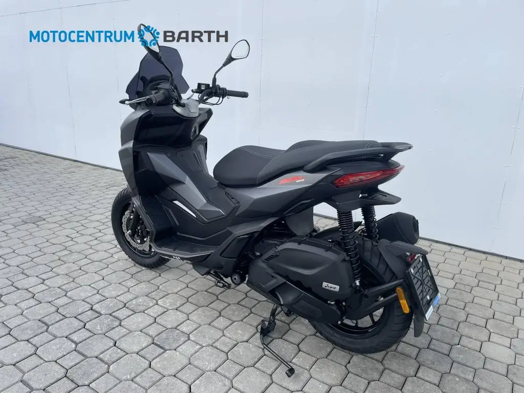 Aprilia SR GT 125 EU5+  / 11kW