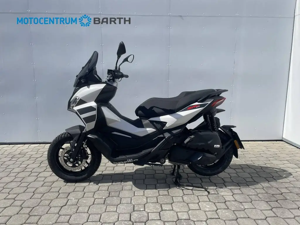 Aprilia SR GT 125 EU5+  / 11kW