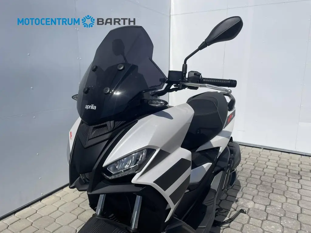 Aprilia SR GT 125 EU5+  / 11kW