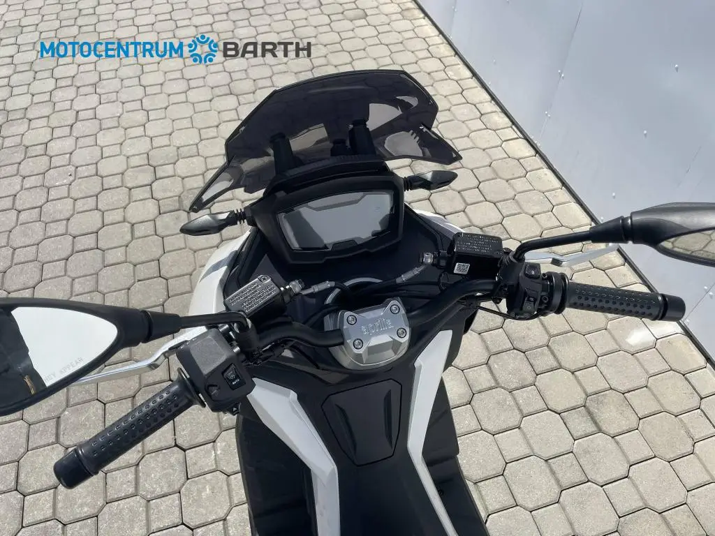 Aprilia SR GT 125 EU5+  / 11kW