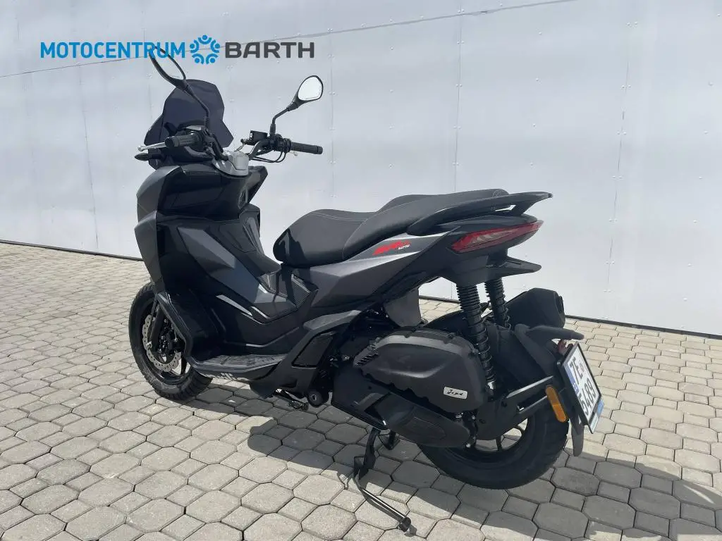Aprilia SR GT 125 EU5+  / 11kW