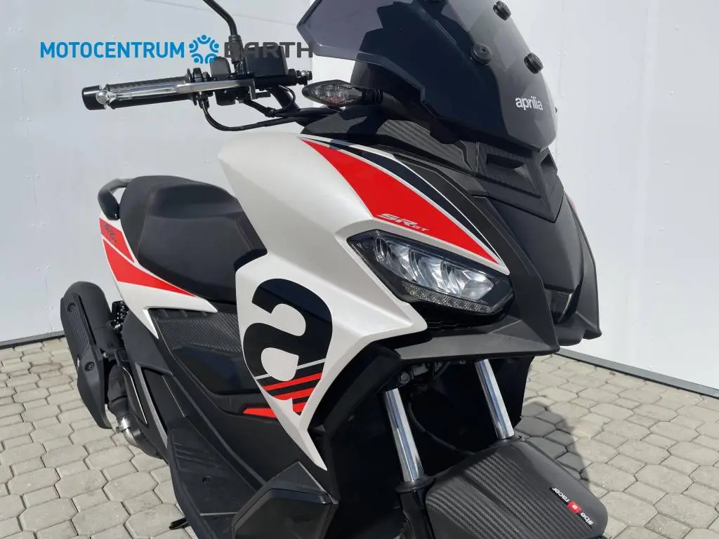 Aprilia SR GT 125 Sport EU5+  / 11kW