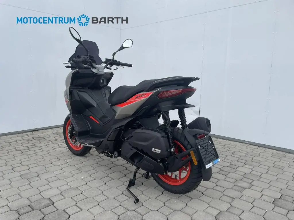 Aprilia SR GT 125 Sport EU5+  / 11kW