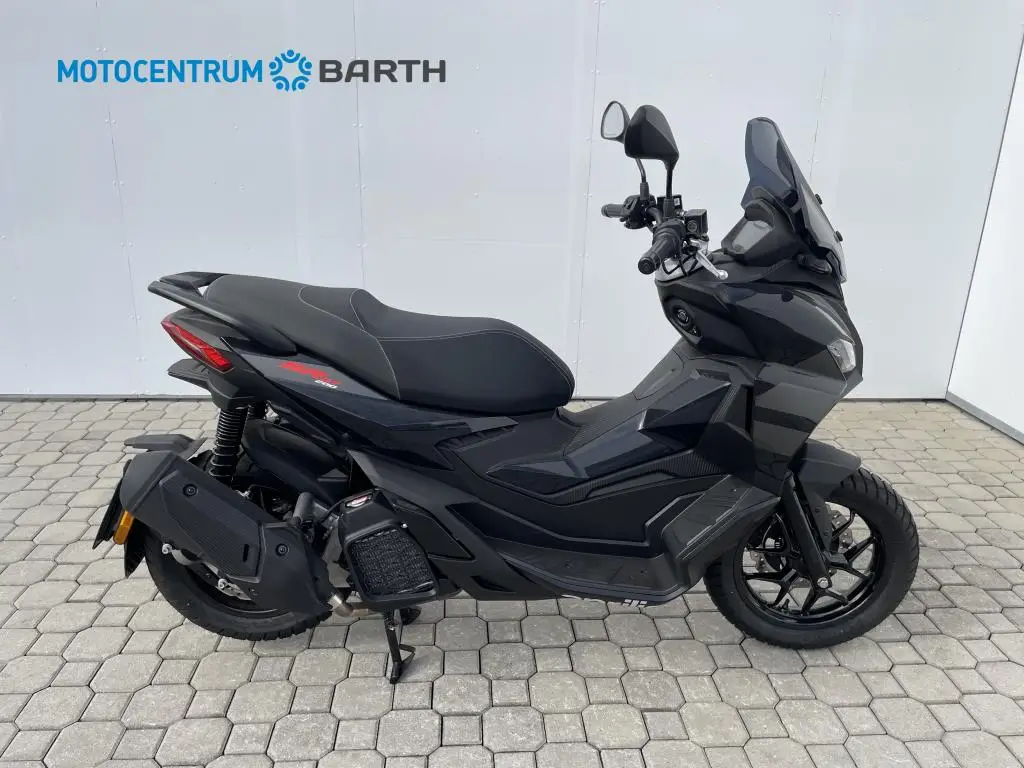 Aprilia SR GT 200 EU5+  / 13kW
