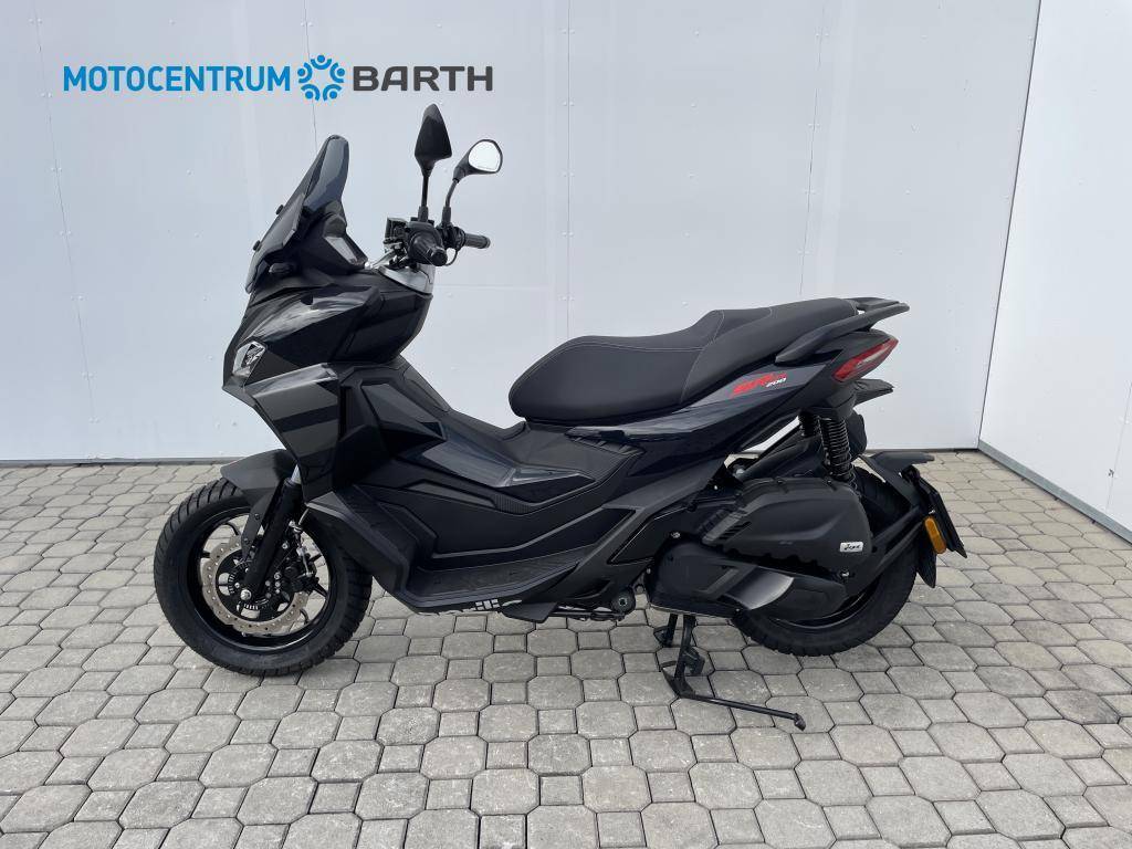 Aprilia SR GT 200 EU5+  / 13kW