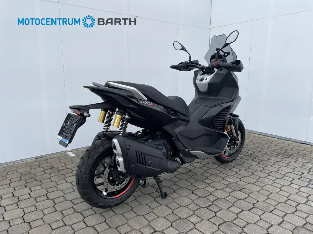 Aprilia SR GT 400 EU5+  / 26kW