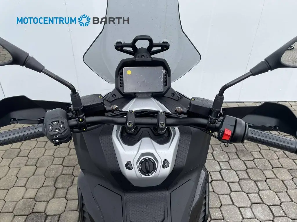 Aprilia SR GT 400 EU5+  / 26kW