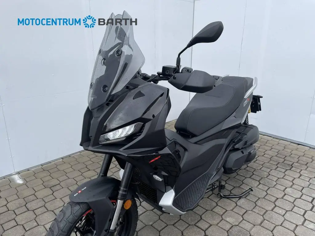 Aprilia SR GT 400 EU5+  / 26kW