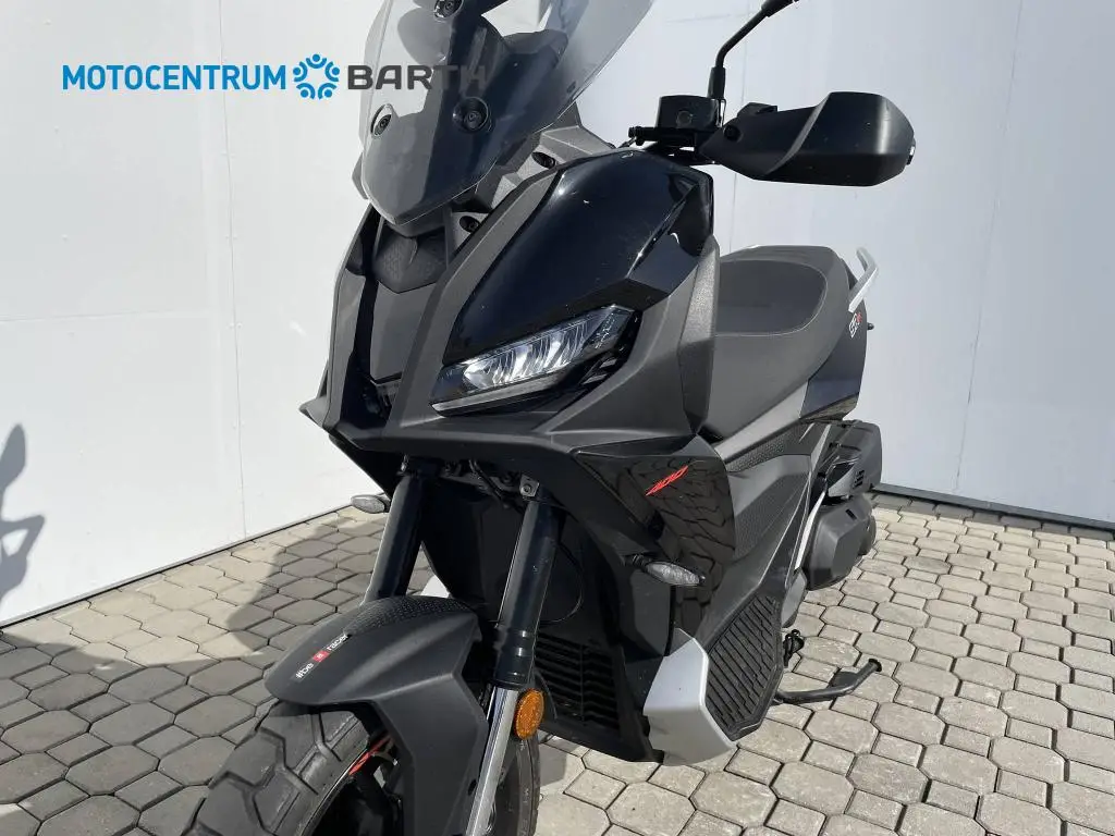 Aprilia SR GT 400 EU5+  / 26kW