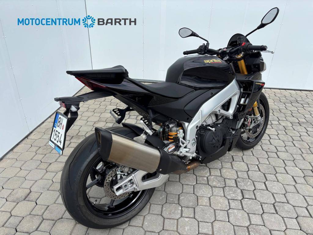 Aprilia Tuono V4 1100 Factory  / 129kW