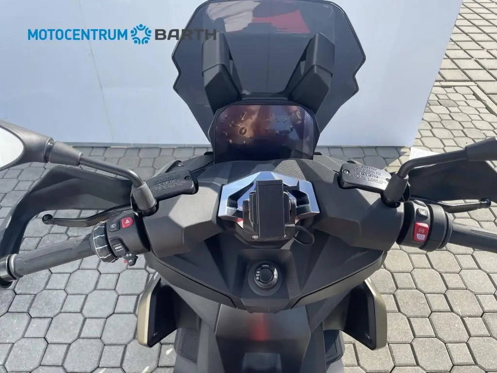 BMW Motorrad C 400 X  / 25kW