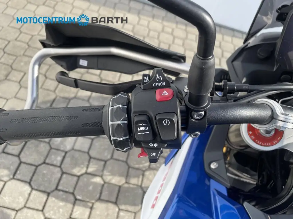 BMW Motorrad F 900 GS  / 77kW