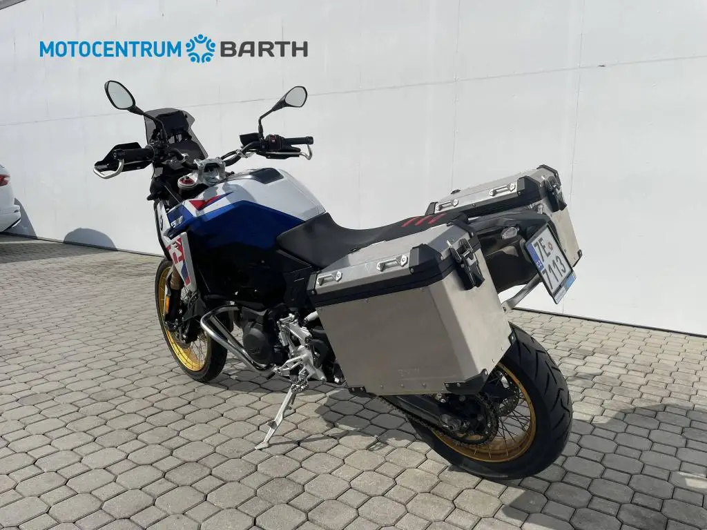 BMW Motorrad F 900 GS  / 77kW