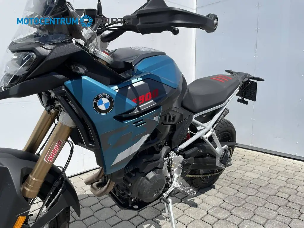 BMW Motorrad F 900 GS  / 77kW