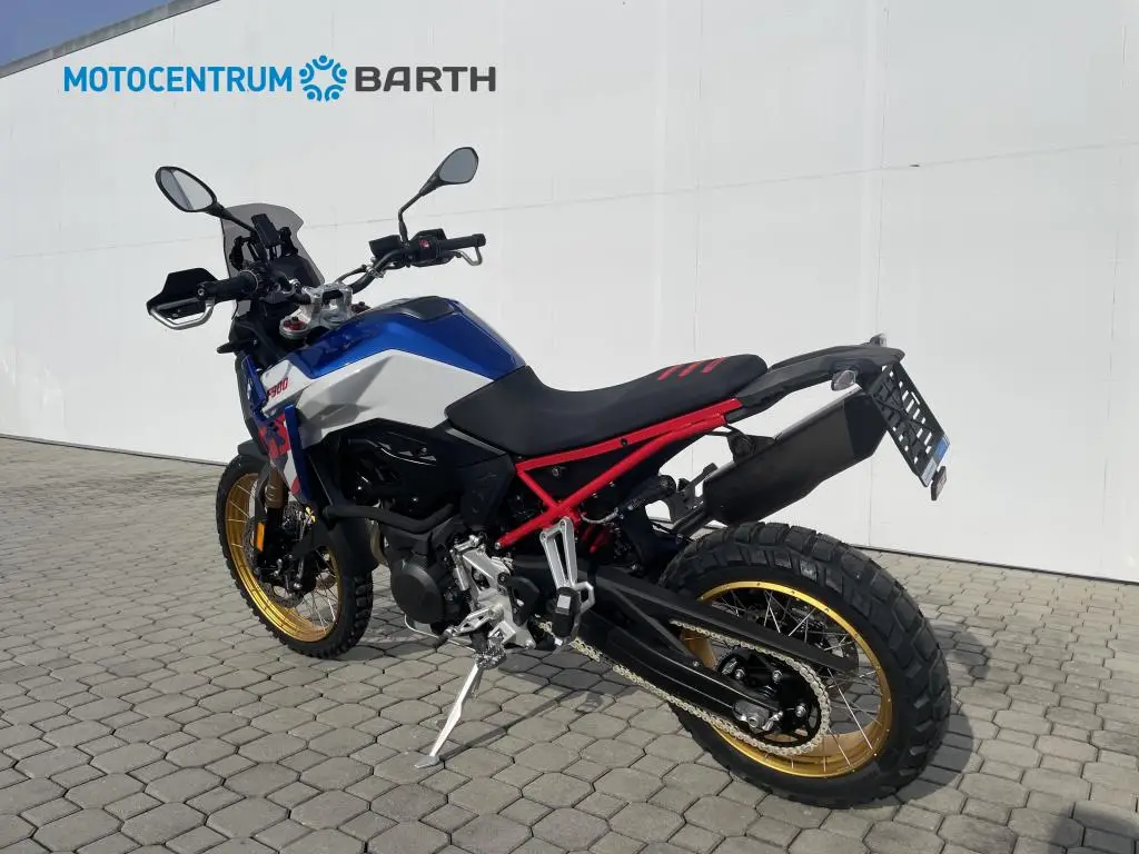 BMW Motorrad F 900 GS  / 77kW
