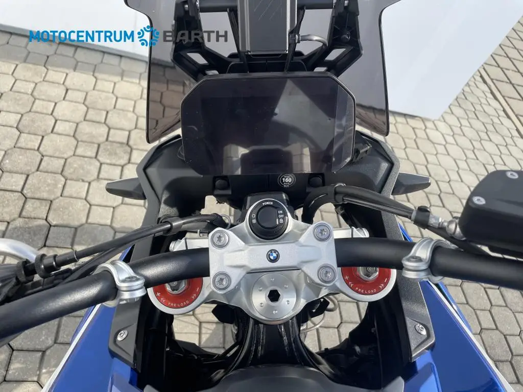 BMW Motorrad F 900 GS  / 77kW