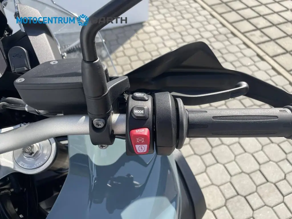 BMW Motorrad F 900 GS ADVENTURE  / 77kW