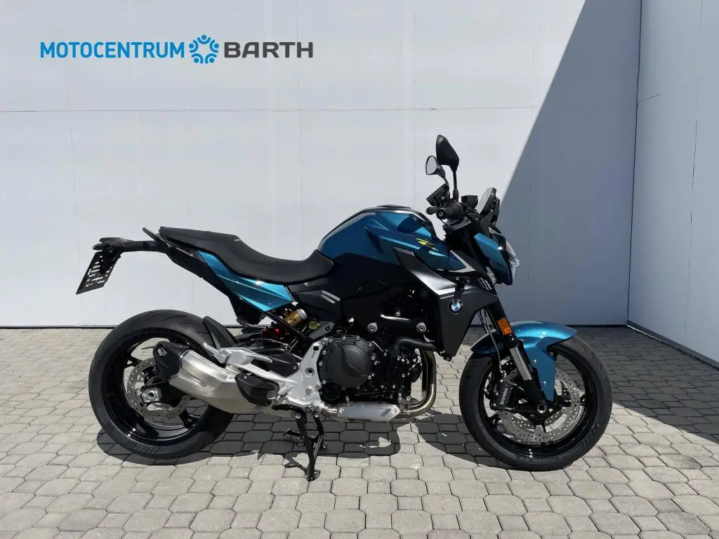BMW Motorrad F 900 R  / 77kW