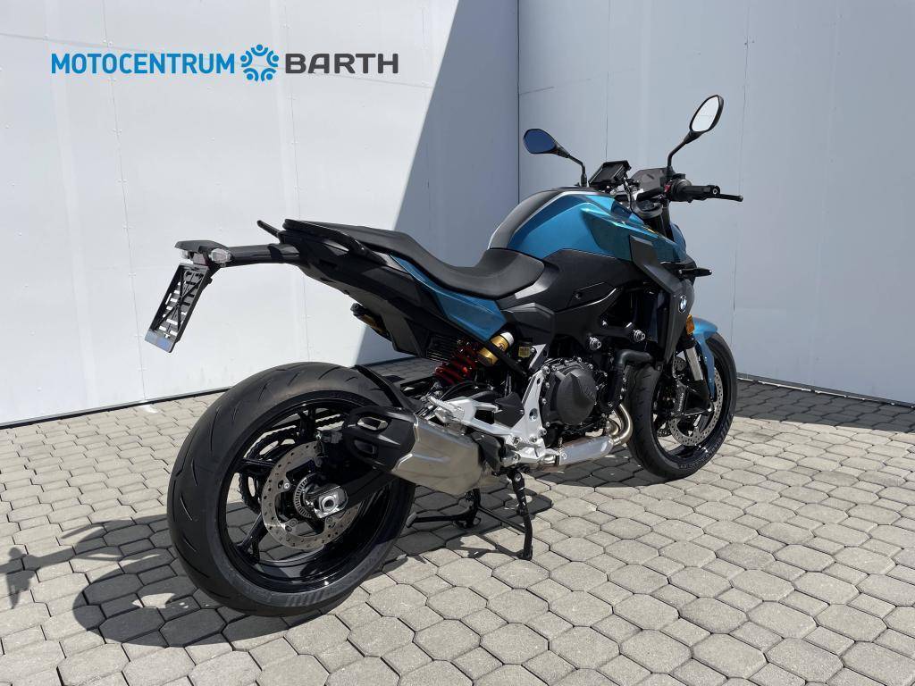 BMW Motorrad F 900 R  / 77kW