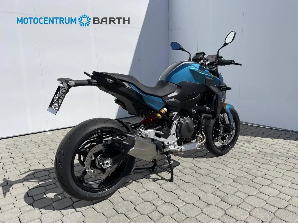 BMW Motorrad F 900 R  / 77kW