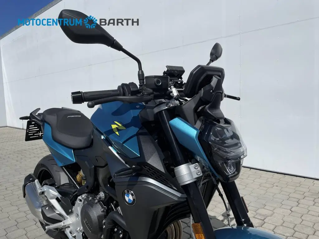 BMW Motorrad F 900 R  / 77kW