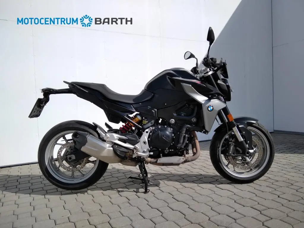 BMW Motorrad F 900 R  / 77kW