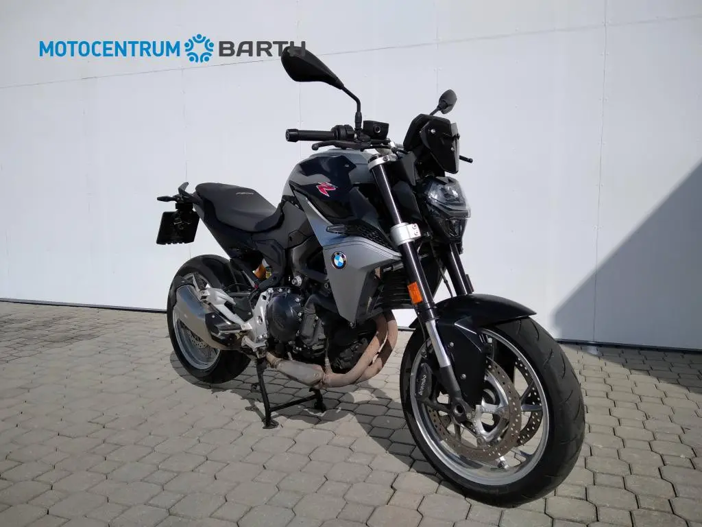 BMW Motorrad F 900 R  / 77kW