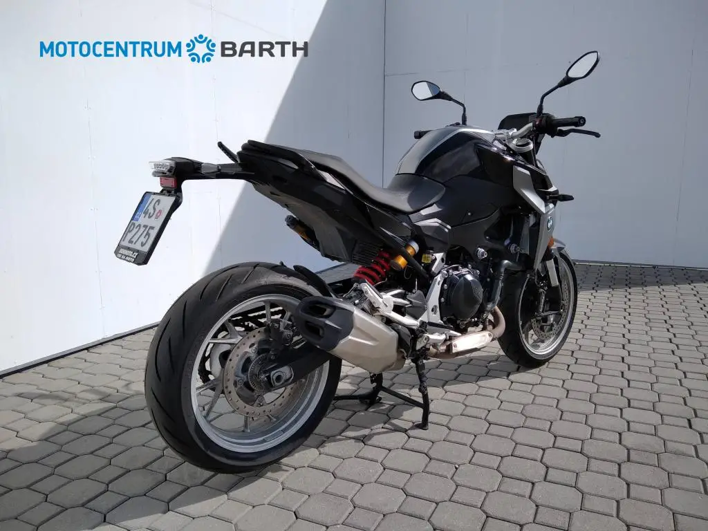 BMW Motorrad F 900 R  / 77kW