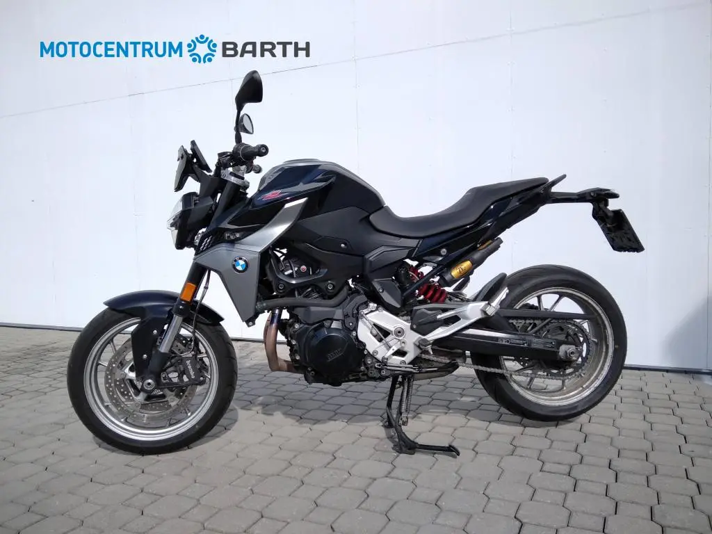 BMW Motorrad F 900 R  / 77kW