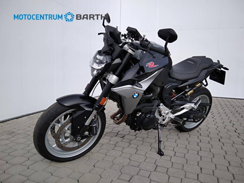BMW Motorrad F 900 R  / 77kW