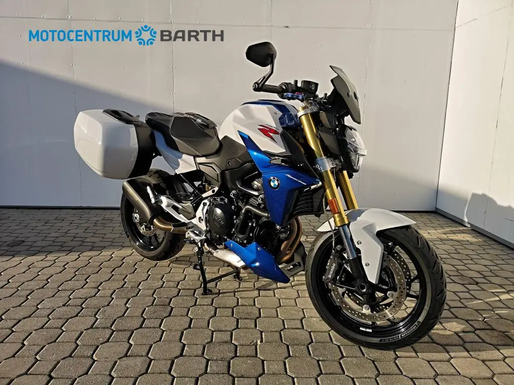 BMW Motorrad F 900 R  / 77kW