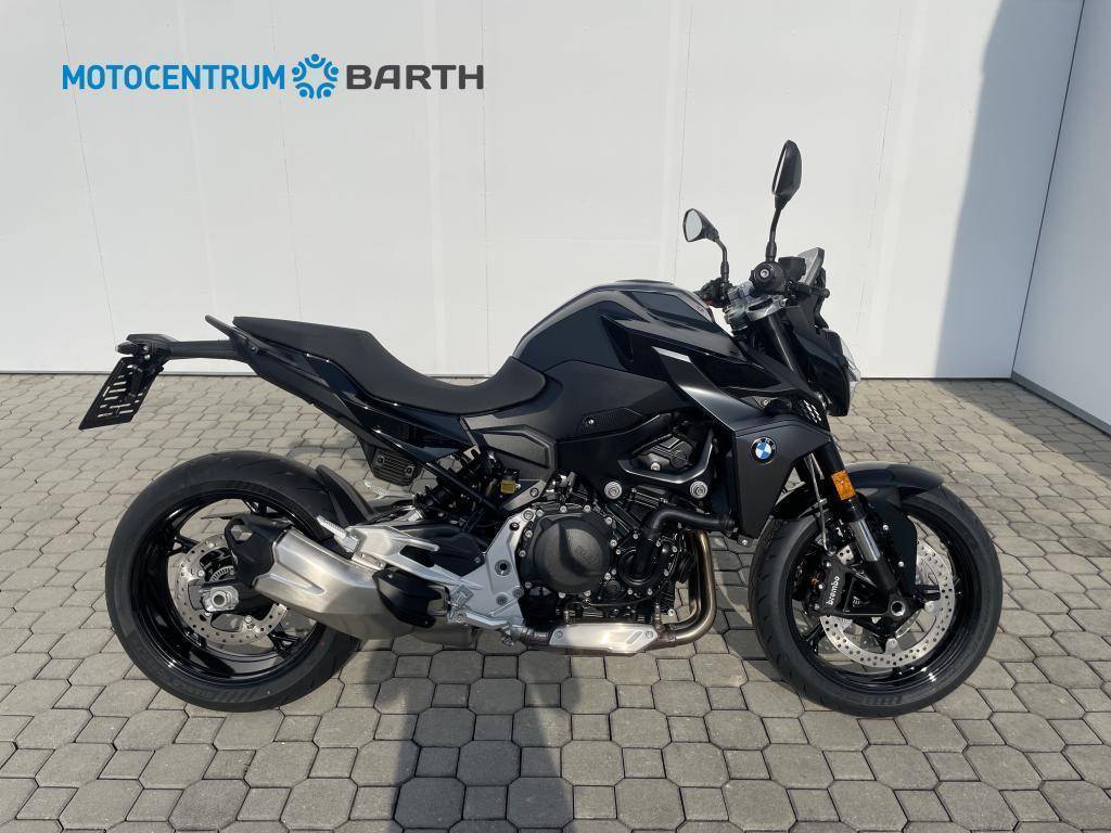 BMW Motorrad F 900 R  / 77kW