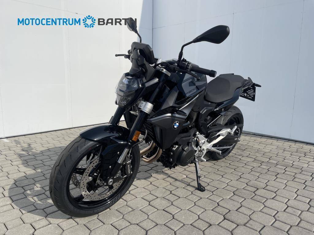 BMW Motorrad F 900 R  / 77kW