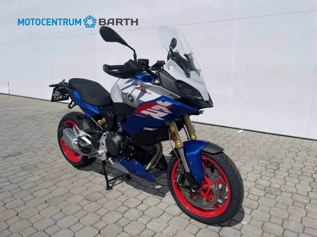 BMW Motorrad F 900 XR  / 77kW