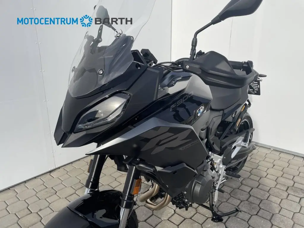 BMW Motorrad F 900 XR  / 77kW