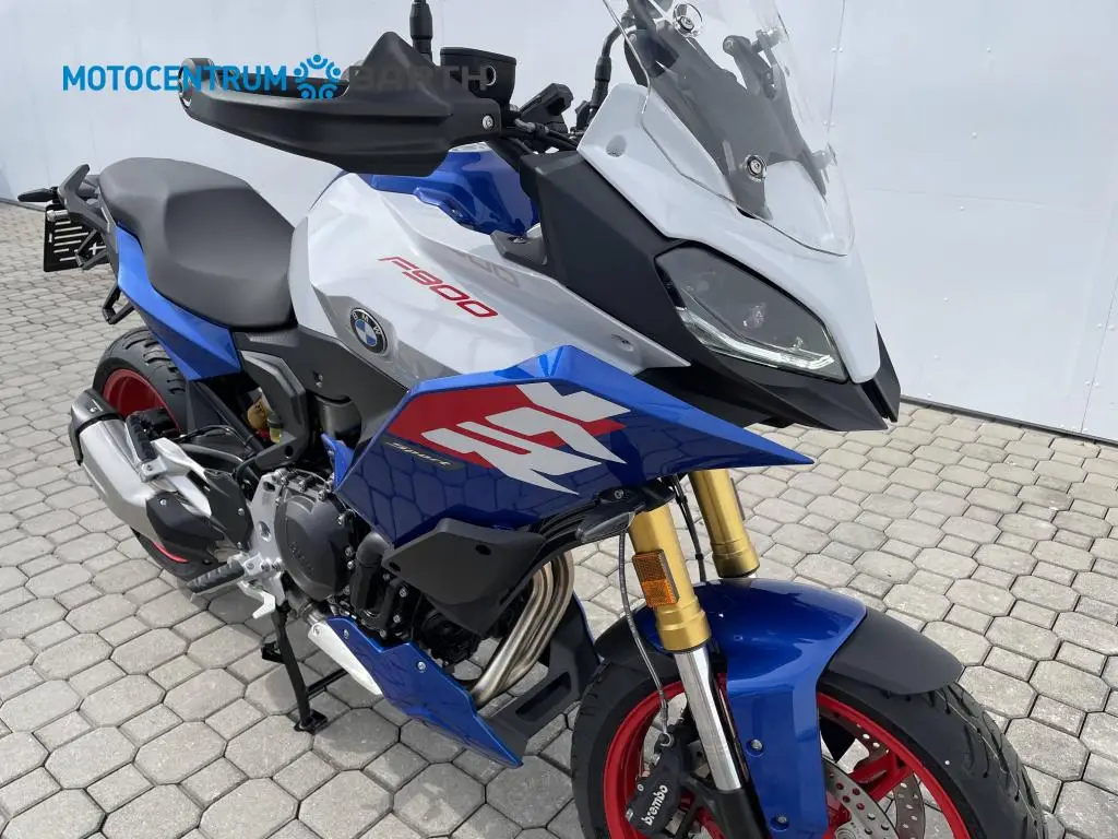 BMW Motorrad F 900 XR  / 77kW