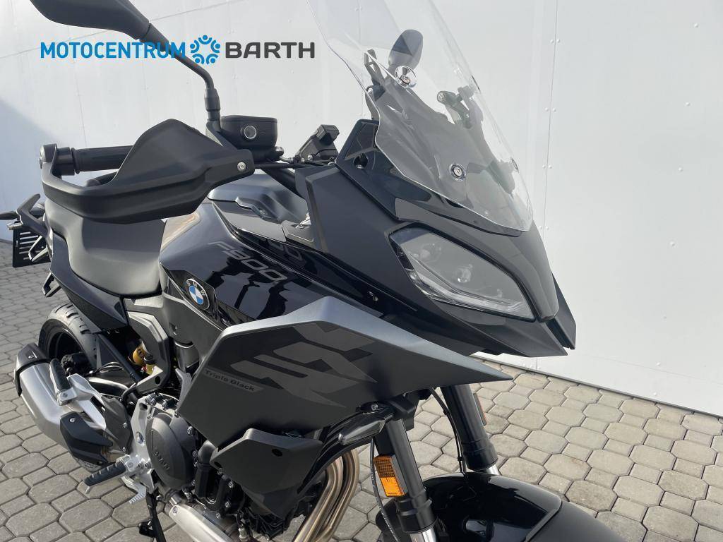 BMW Motorrad F 900 XR  / 77kW