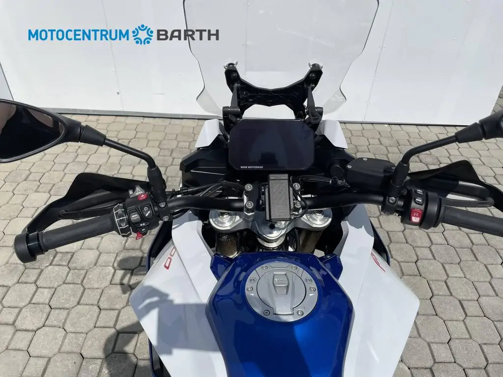 BMW Motorrad F 900 XR  / 77kW
