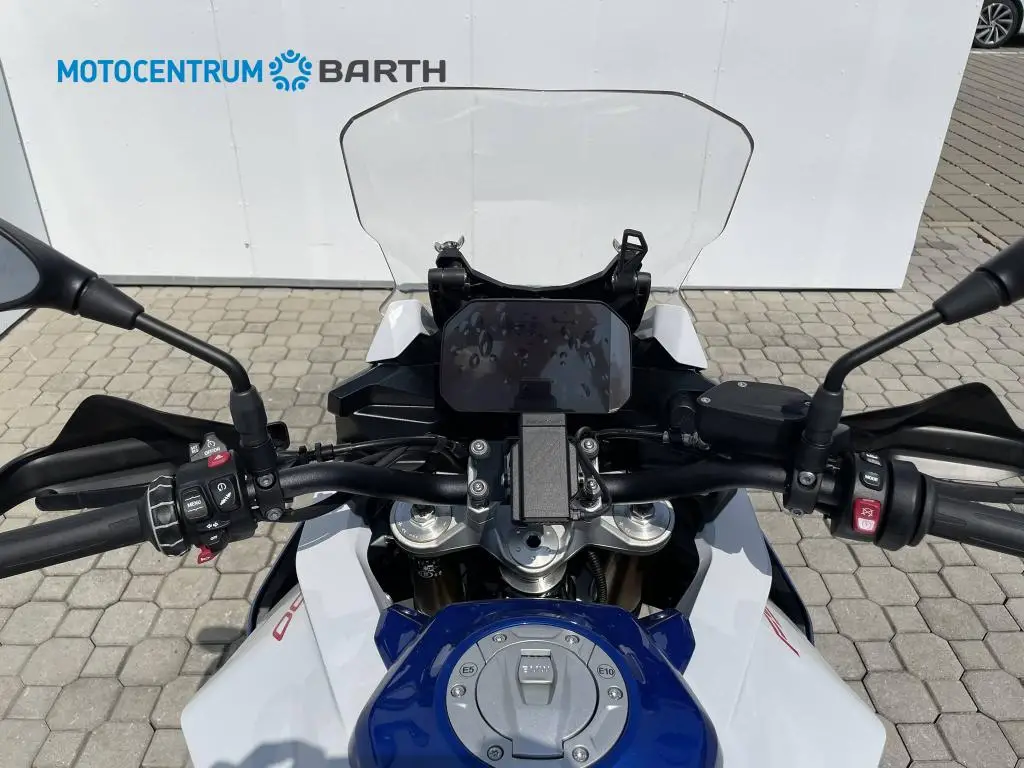 BMW Motorrad F 900 XR  / 77kW