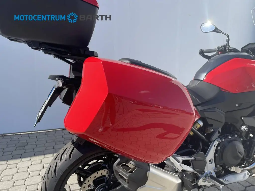 BMW Motorrad F 900 XR  / 77kW