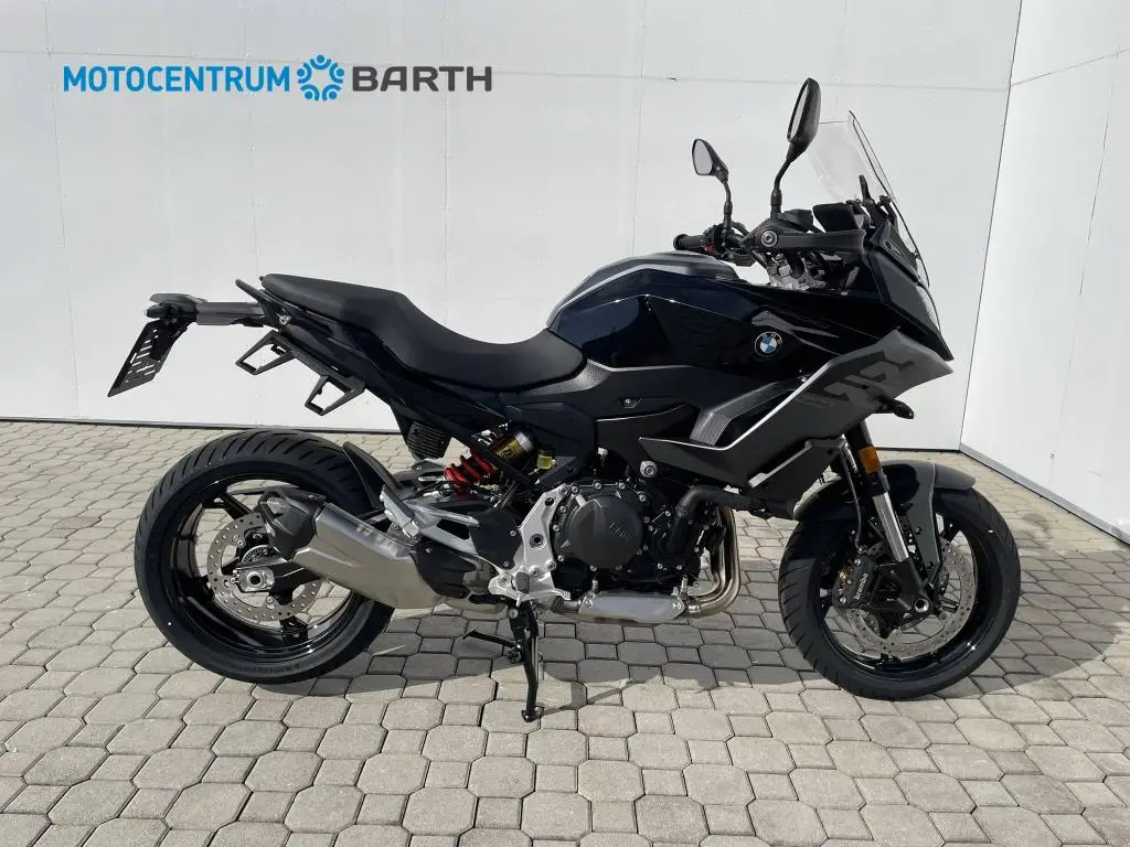BMW Motorrad F 900 XR  / 77kW