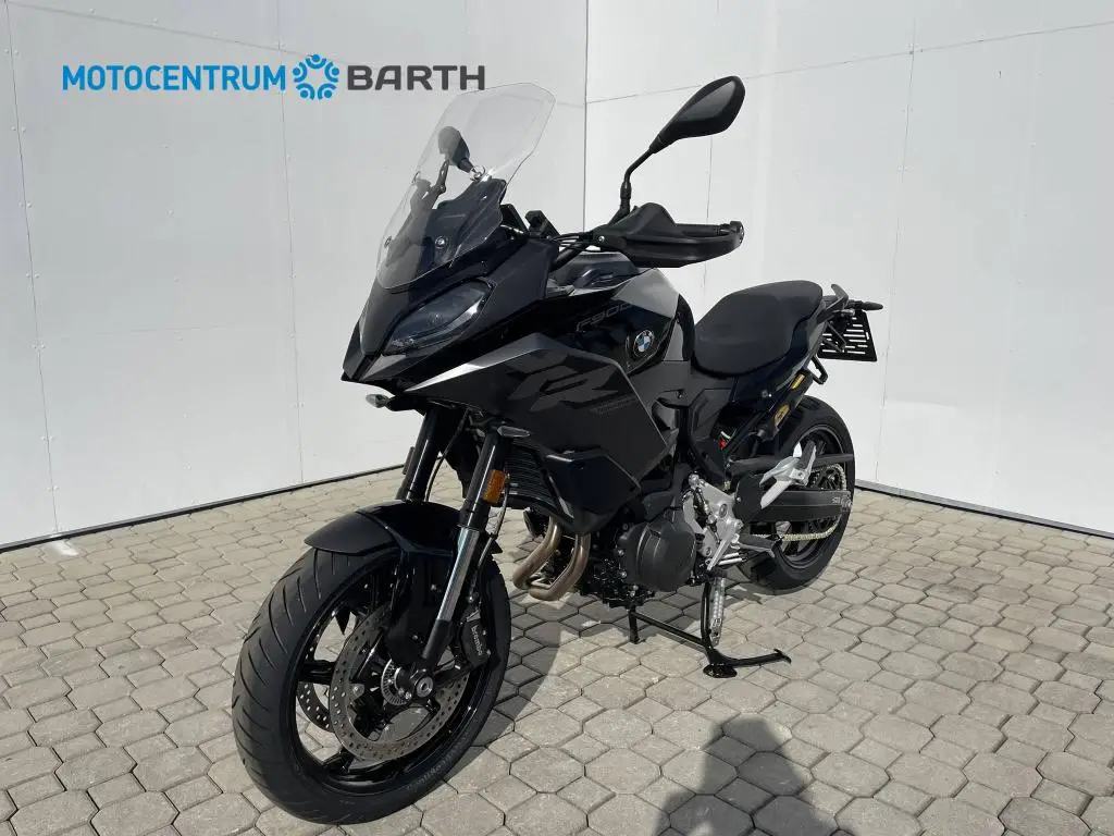 BMW Motorrad F 900 XR  / 77kW
