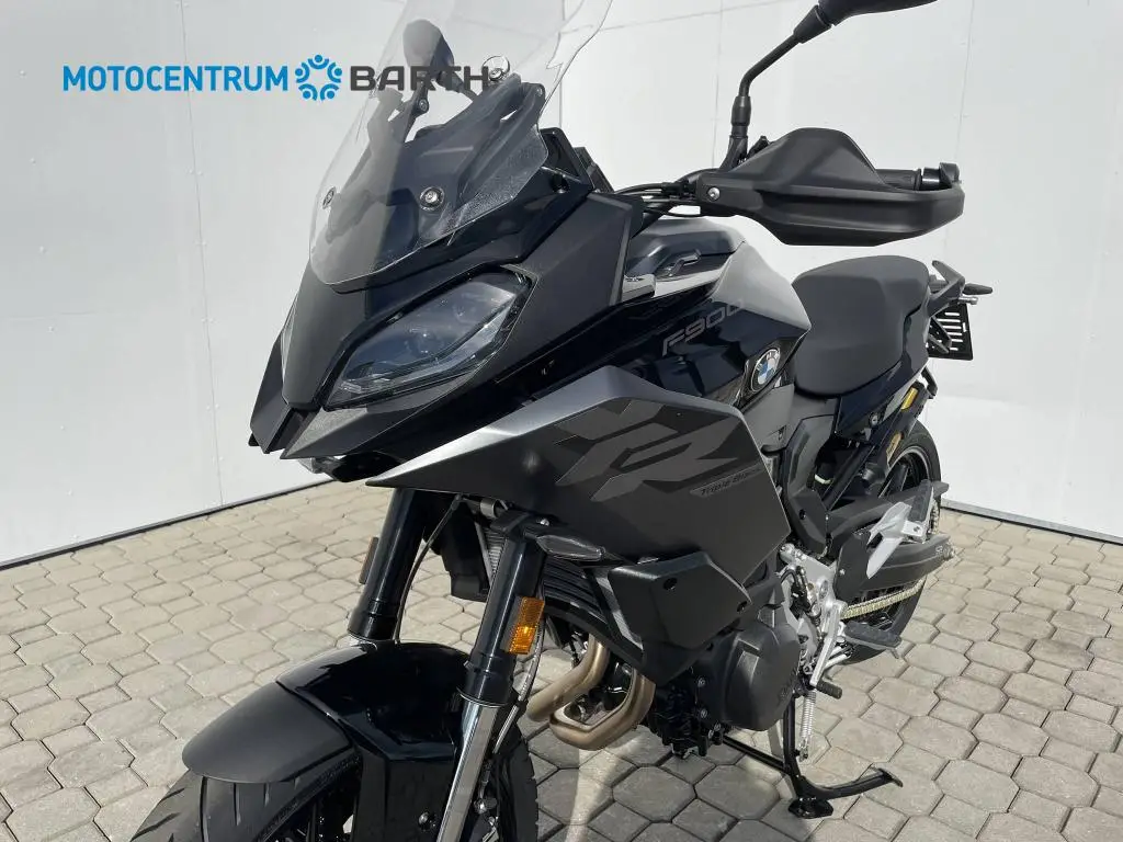 BMW Motorrad F 900 XR  / 77kW