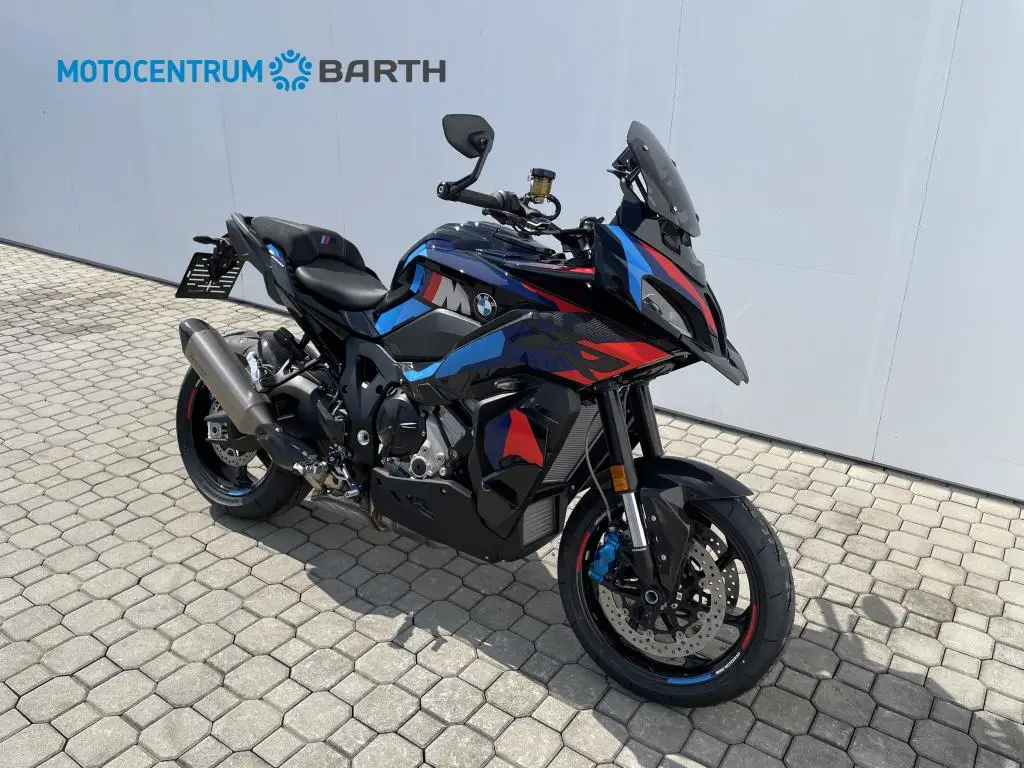 BMW Motorrad M 1000 XR  / 148kW